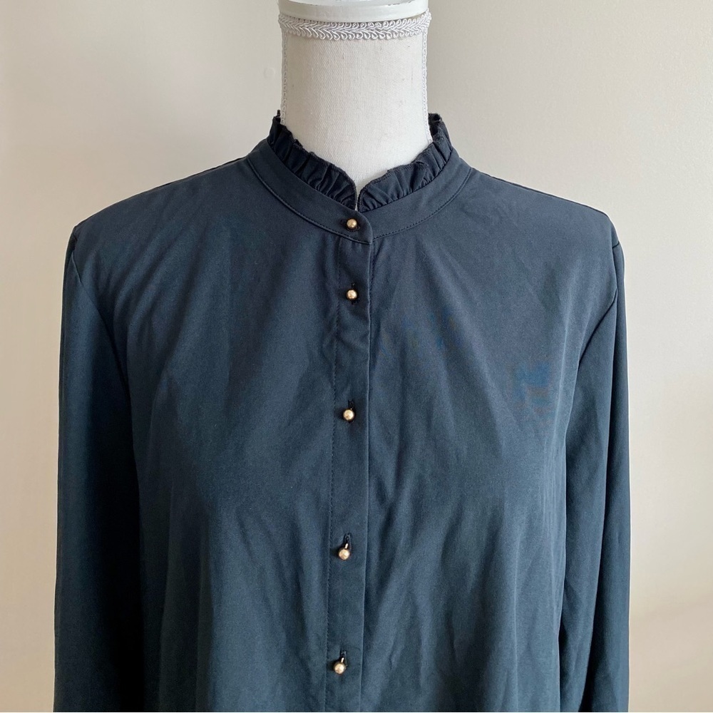 Soft Surroundings Black Vivian
Button Down Shirt L - Picture 10 of 14